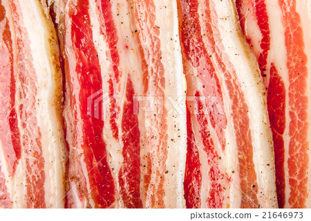 Streaky bacon background close-up 21646973