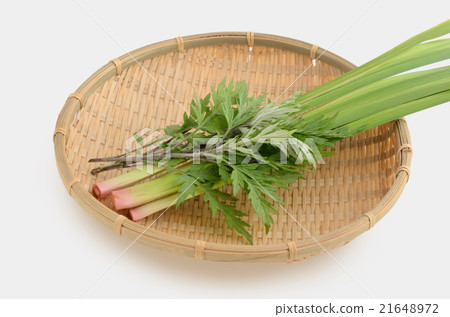 Shobu and mugwort for iris water 21648972