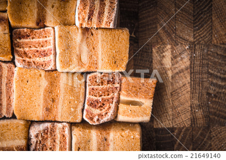 Different pieces of pastila on the wooden board Different pieces of pastila on the wooden board 21649140