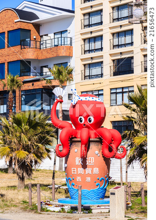 Monuments of Octopus Octopus 21656473