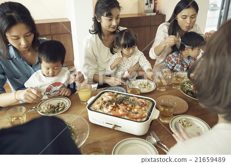 媽媽朋友的聚會 媽媽朋友的聚會 21659489