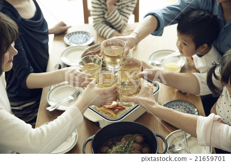 媽媽朋友的聚會 媽媽朋友的聚會 21659701