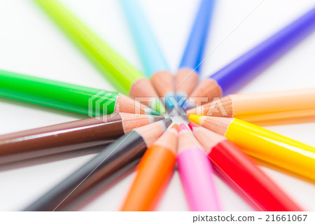 Colored pencil 21661067
