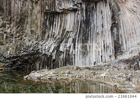 Shishin-dong at Genbudong-dong 21661844