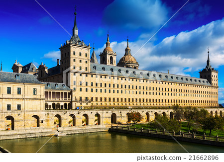 El Escorial. View of Royal Palace El Escorial. View of Royal Palace 21662896