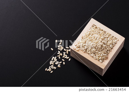 Brown rice koji natural cultivated raw koji image background material 21663454