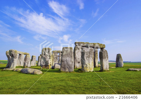 Stonehenge in Wiltshire of England 21666406