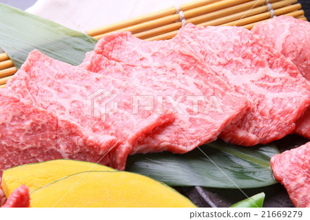 Kuroge Wagyu Beef Ramsin 21669279