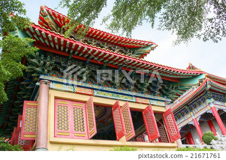 Chinese pavilion in chinese temple Chinese pavilion in chinese temple 21671761