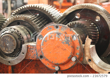 The gear train 21672579