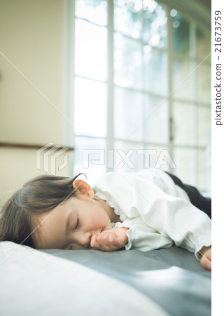 Children 21673759