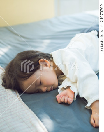 Children 21673760