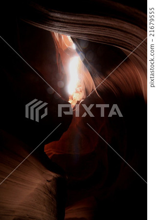 Antelope Canyon 21679555