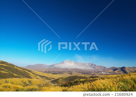 Mt. Aso Nakakeyama Mt. Aso Nakakeyama 21680924