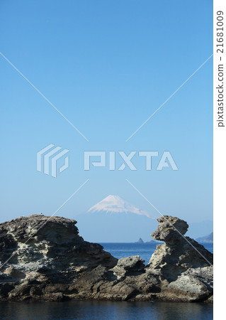 從Unsei海岸出發的富士山 從Unsei海岸出發的富士山 21681009
