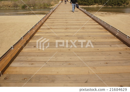 New bridge New bridge 21684629