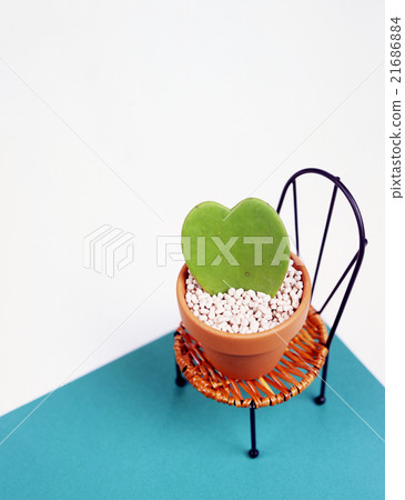 Heart joy and chair 21686884