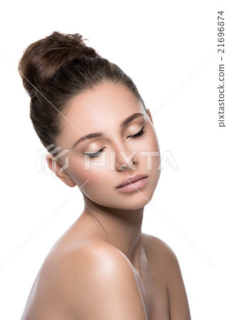 Beautiful girl with perfect skin 21696874