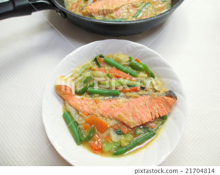 Grilled salmon's chan Grilled salmon's chan 21704814