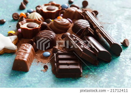 chocolate sweets 21712411