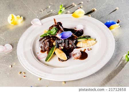 tasty dinner 21712658