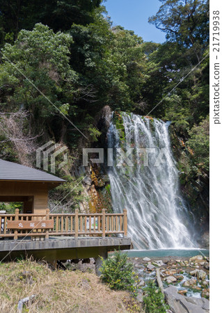 Maruo Falls 21719938