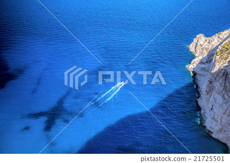 Motor boat on open azure sea Motor boat on open azure sea 21725501