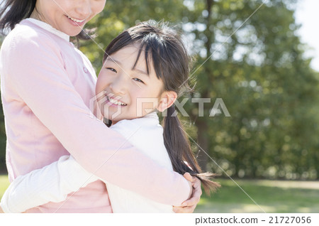 Mother and daughter Mother and daughter 21727056