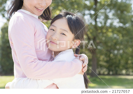 Mother and daughter Mother and daughter 21727057
