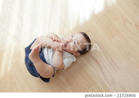 baby, infant, baby boy 21728908