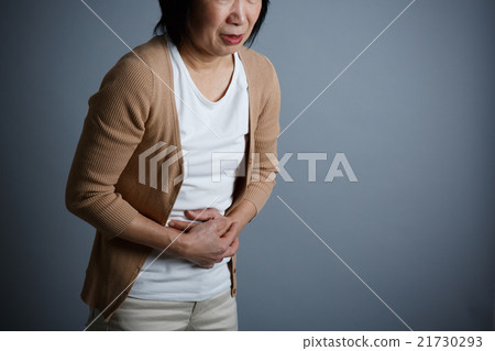 Middle aged women with abdominal pain Middle aged women with abdominal pain 21730293