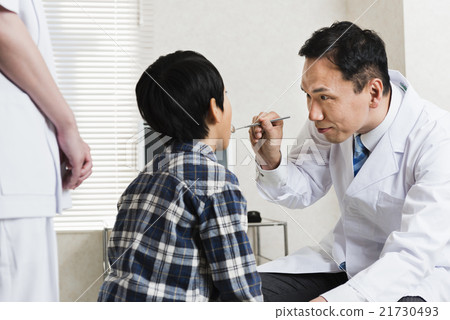 Dentist / hygiene 21730493