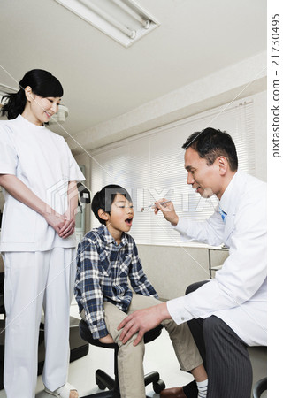 Dentist / hygiene Dentist / hygiene 21730495