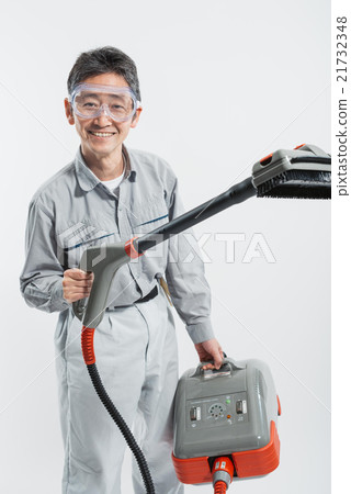 Cleaner men 21732348