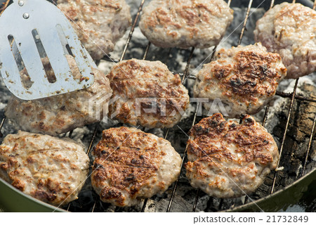 Barbecue in nature. Baking meatballs on charcoal 21732849