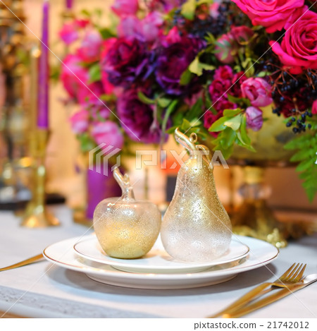 Table set for an event party 21742012