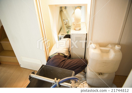 Boiler repair 21744812