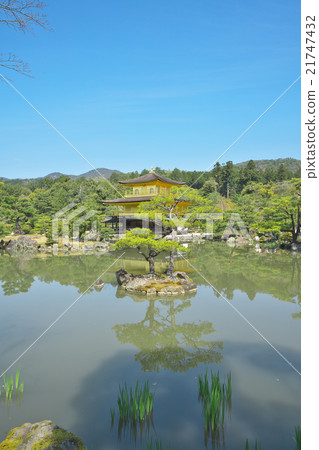 Fresh green Kinkaku-ji 21747432