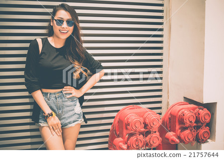 Fashionista 21757644