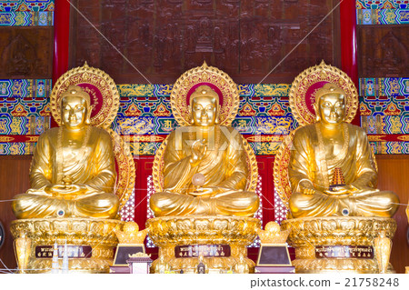Golden Chainese Buddha at Leng Noei Yi 2 temple 21758248