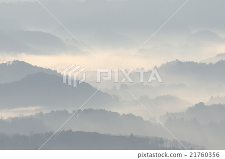 Kujuku Valley where you can see the sea of clouds Kujuku Valley where you can see the sea of clouds 21760356