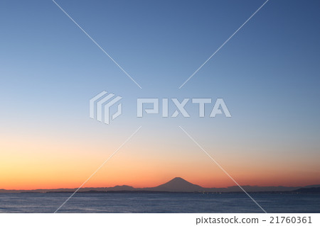 沙灣町的富士山 沙灣町的富士山 21760361