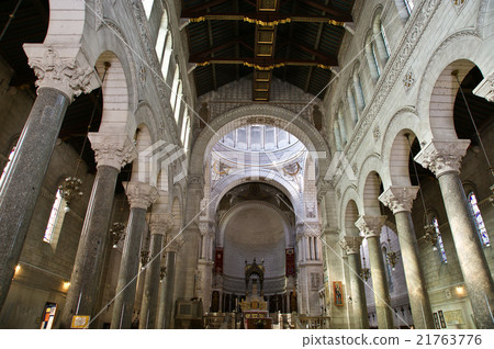 Basilica of Saint-Martin, Tours, France 21763776