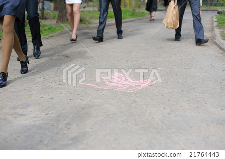 Chalk arrow on road Chalk arrow on road 21764443