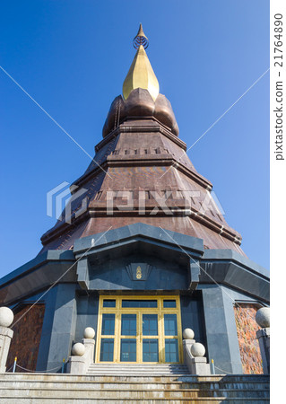 Noppha Methanidon and Noppha Phon Phum Si Pagoda 21764890