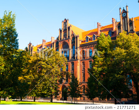 Metropolitan Seminary and Papal Faculty of 21771271