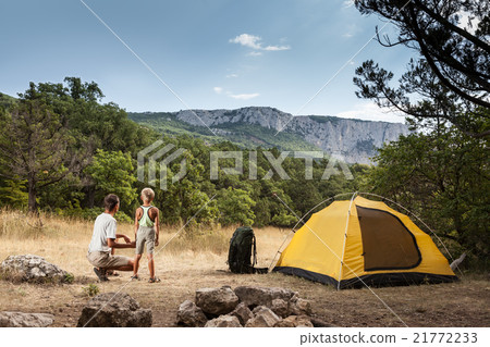 Father with son in the summer camping 21772233
