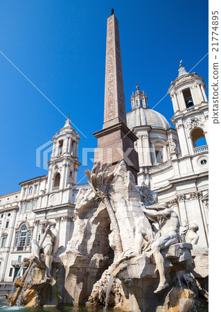 Fountain in the Piazza Navona in Rome, Italy Fountain in the Piazza Navona in Rome, Italy 21774895