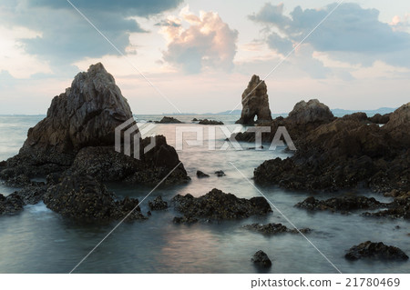 Breaking ocean rock over the sea 21780469