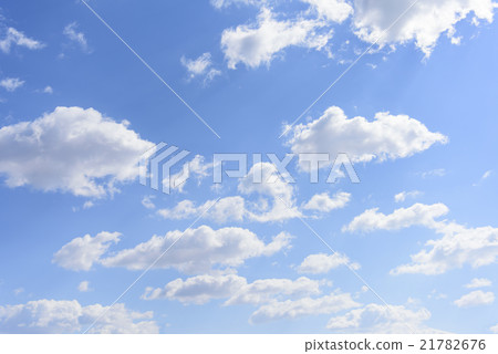  Blue sky and clouds 21782676
